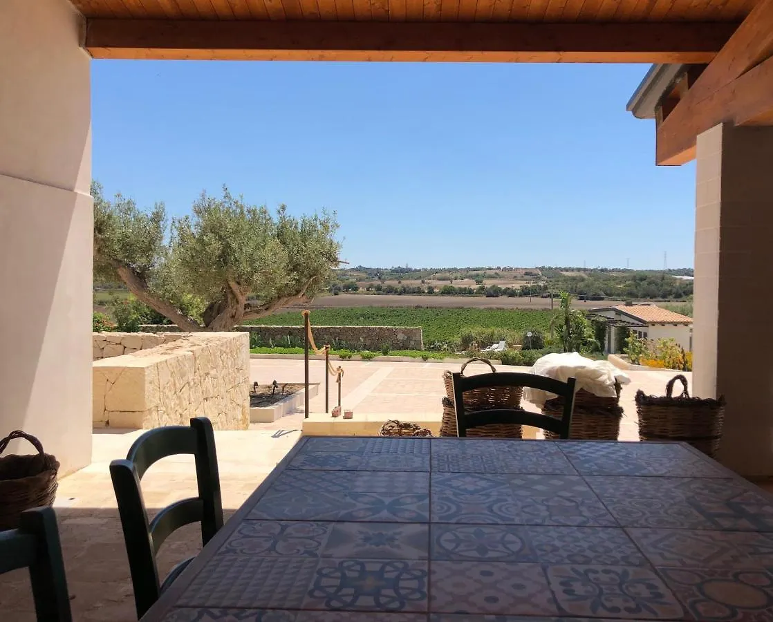 Gospodarstwo agroturystyczne Le Sorelle Del Vino Marzamemi