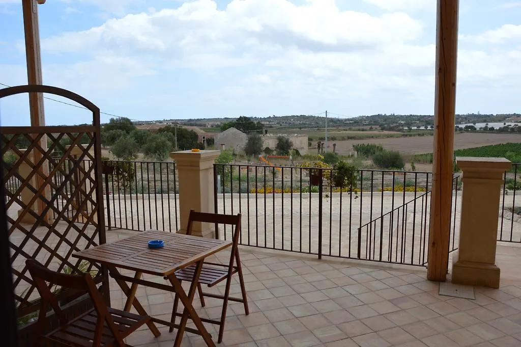 Le Sorelle Del Vino Marzamemi Gospodarstwo agroturystyczne